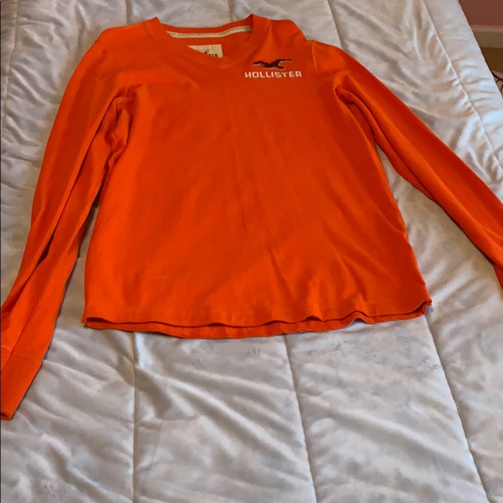 Hollister shirt